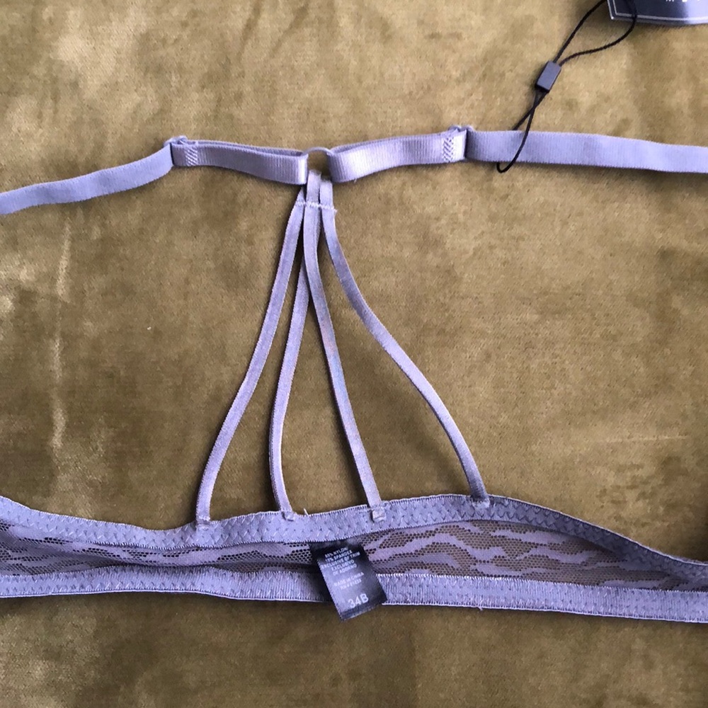 Bra - Picture 3 of 5